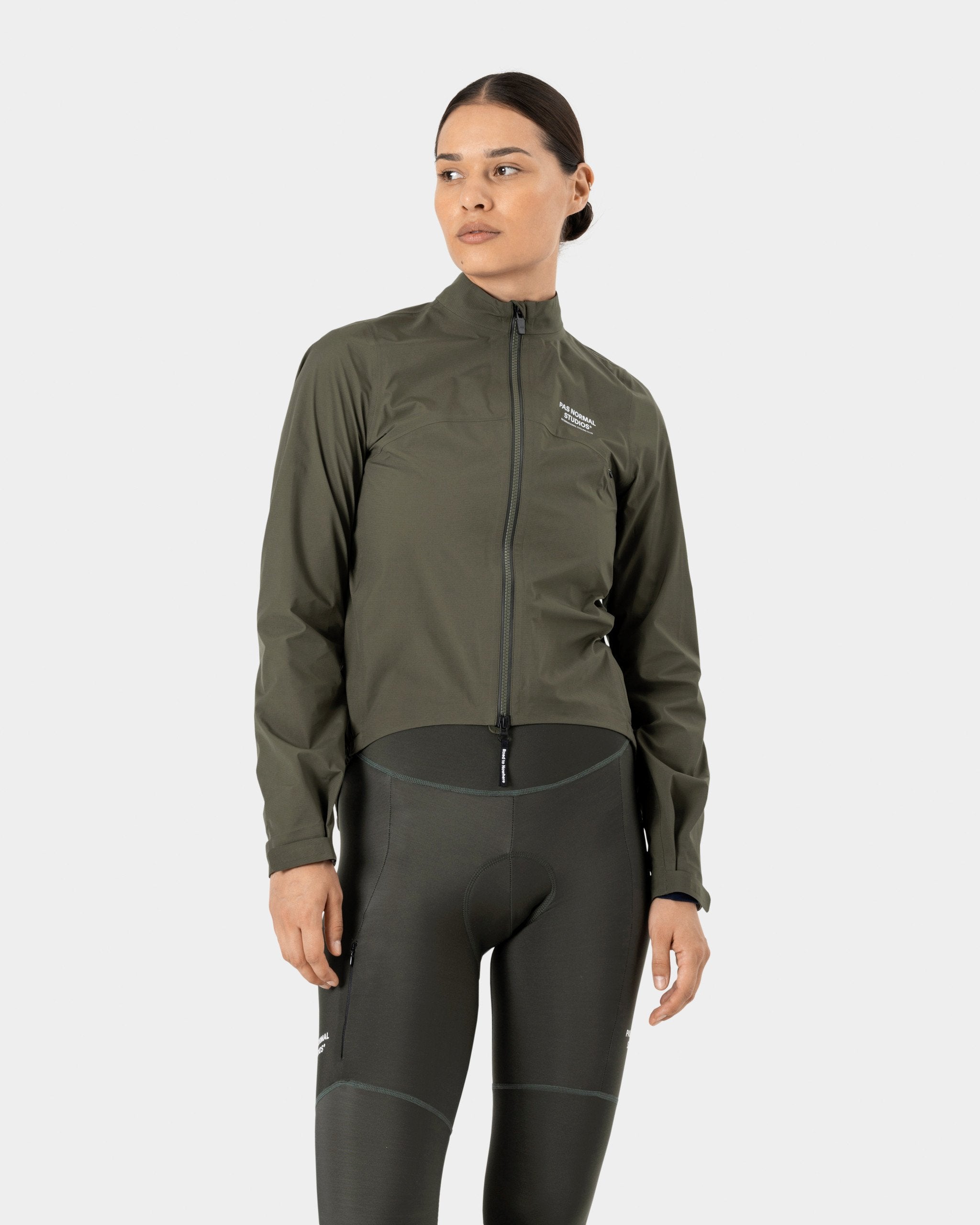 Essential Shield Jacket - Olive