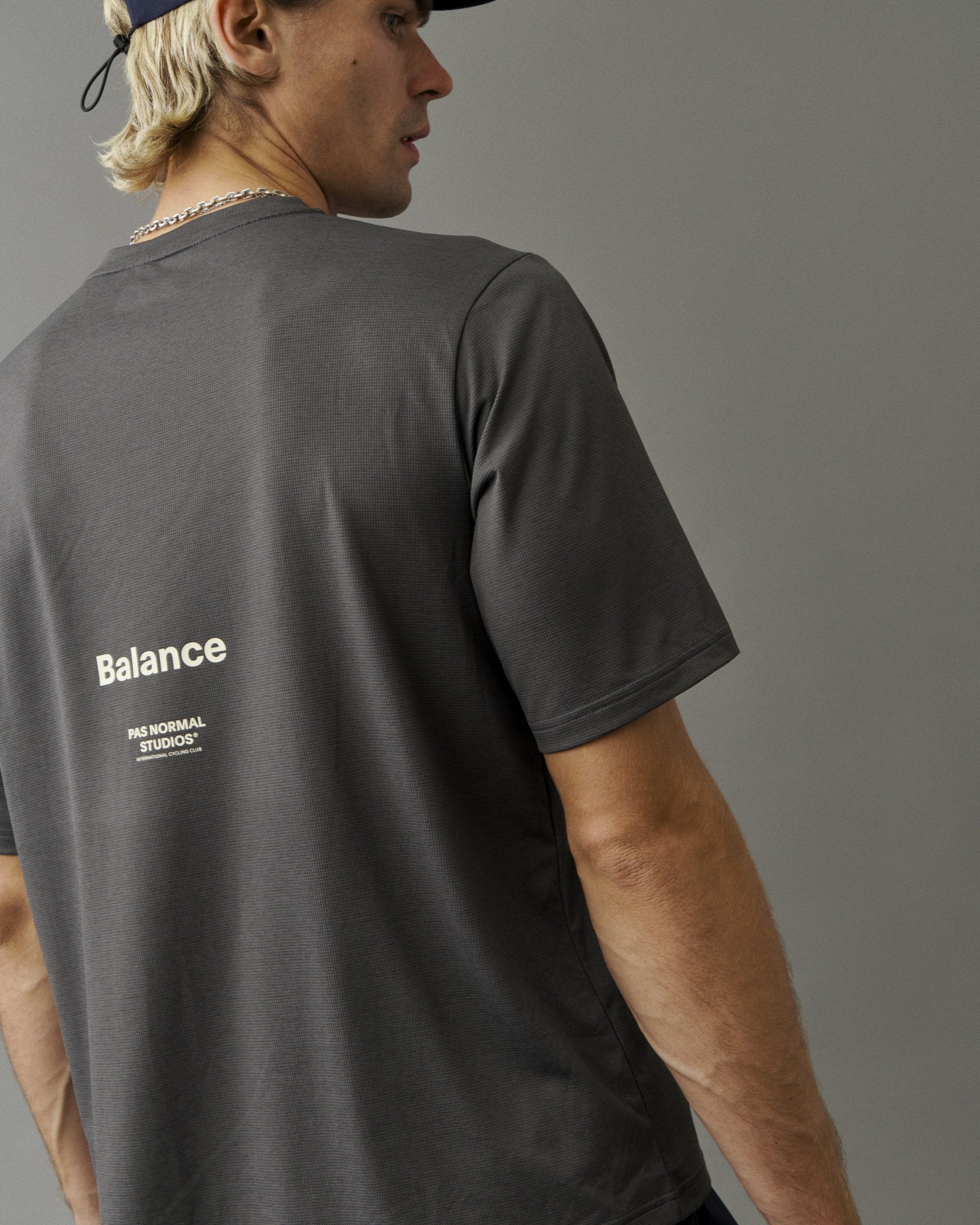 Men's Balance T-shirt - Stone Grey