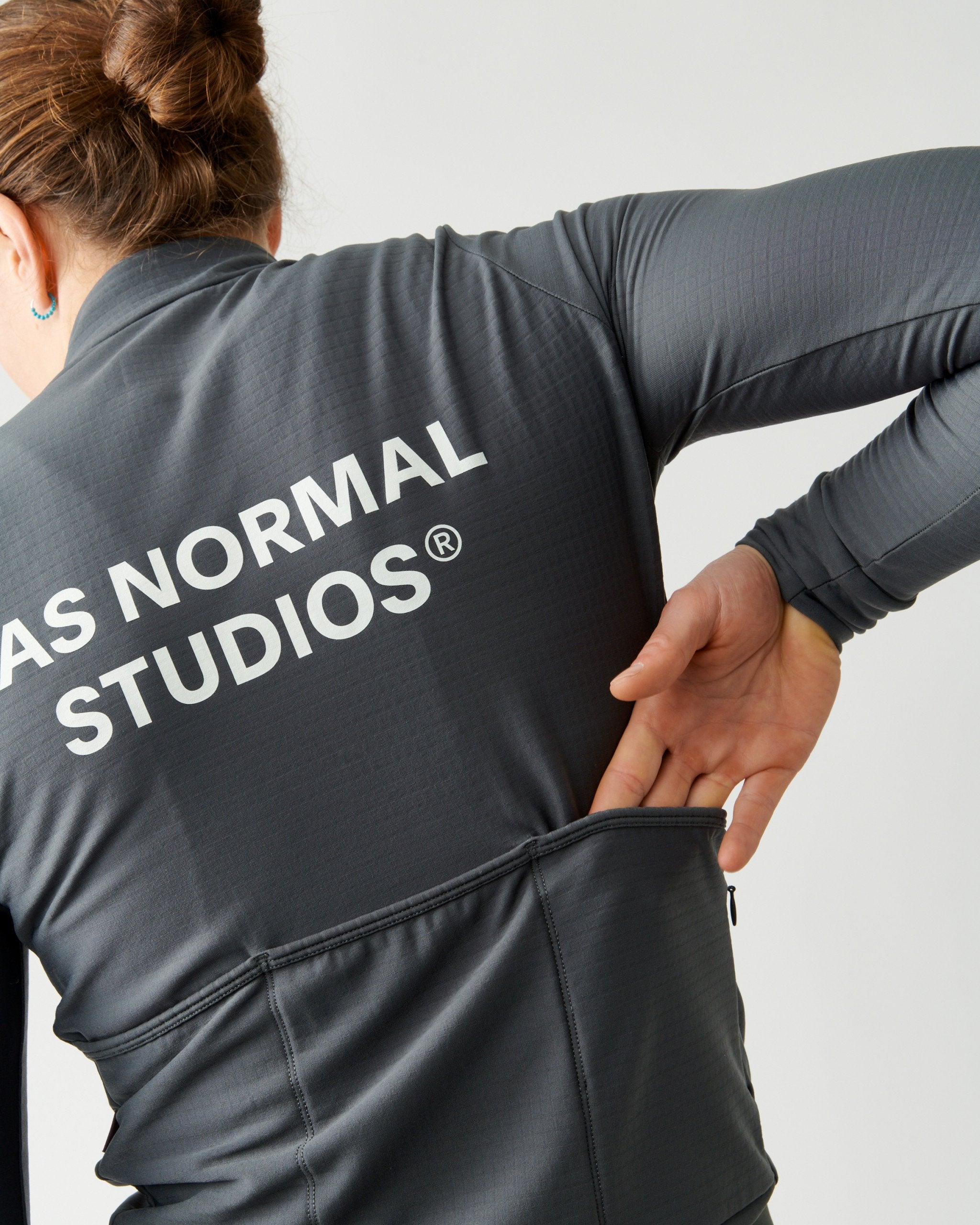 Women's Essential Long Sleeve Jersey - Dark Grey