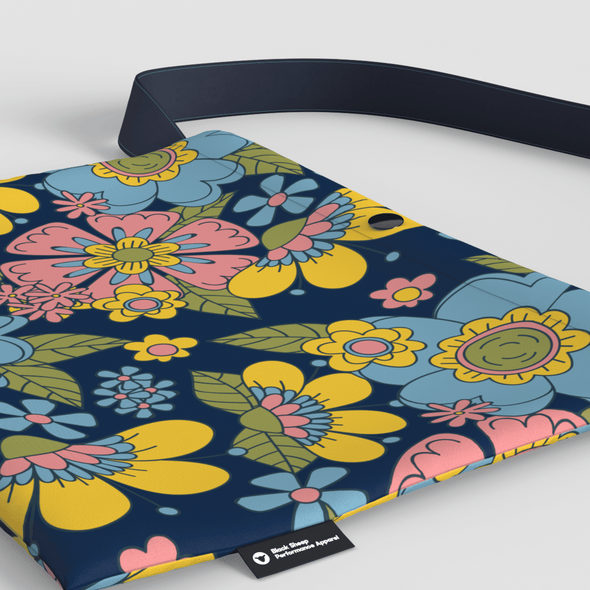Black Sheep Musette - Midnight Floral