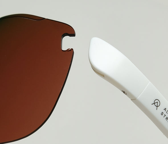 Stratos White Vzum™ F-Lens