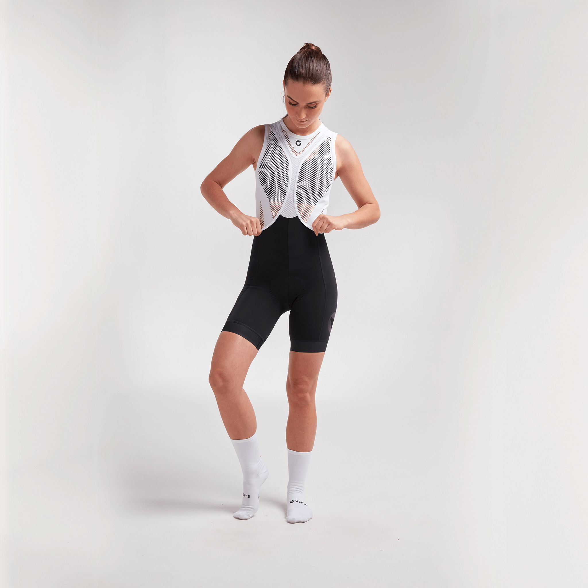 Women's Essentials Team Regular Short Bib 2.0 - Black on Black