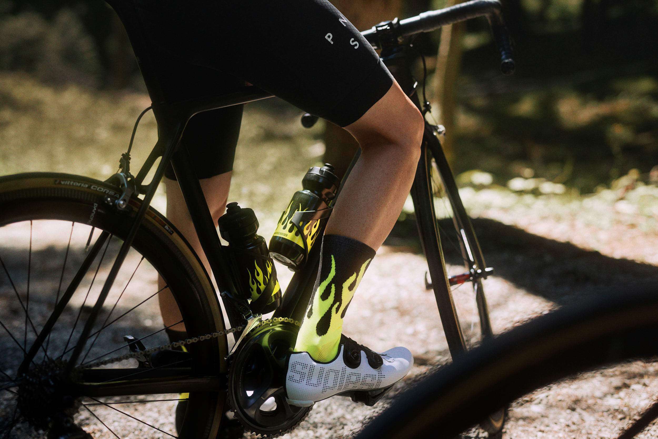 #11_08 Flames Socks - Black / Neon